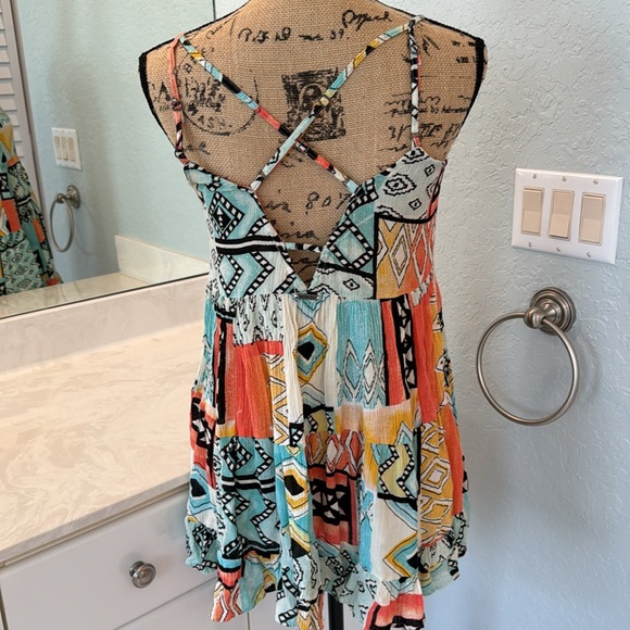 Billabong Sundress - Picture 2 of 4